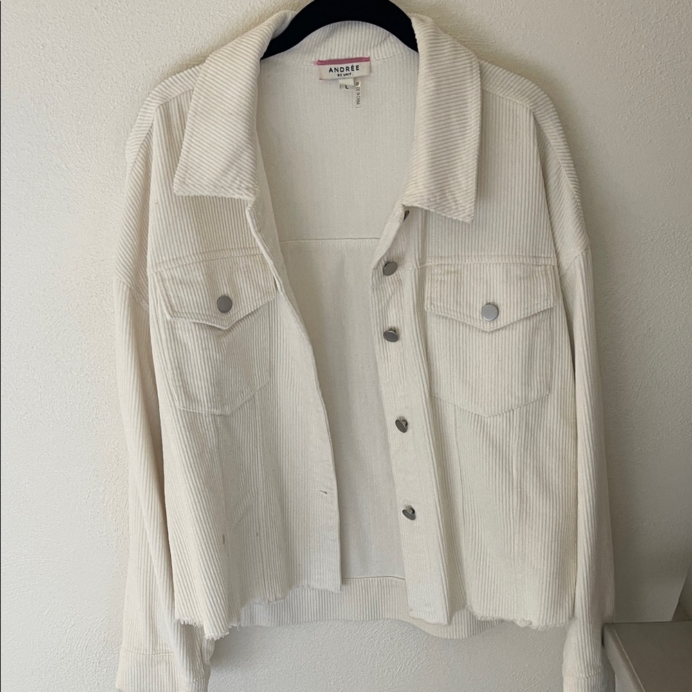 ANDREE Boutique Cream Jacket
